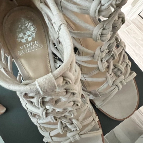 VINCE Camuto sandals - Picture 6 of 6